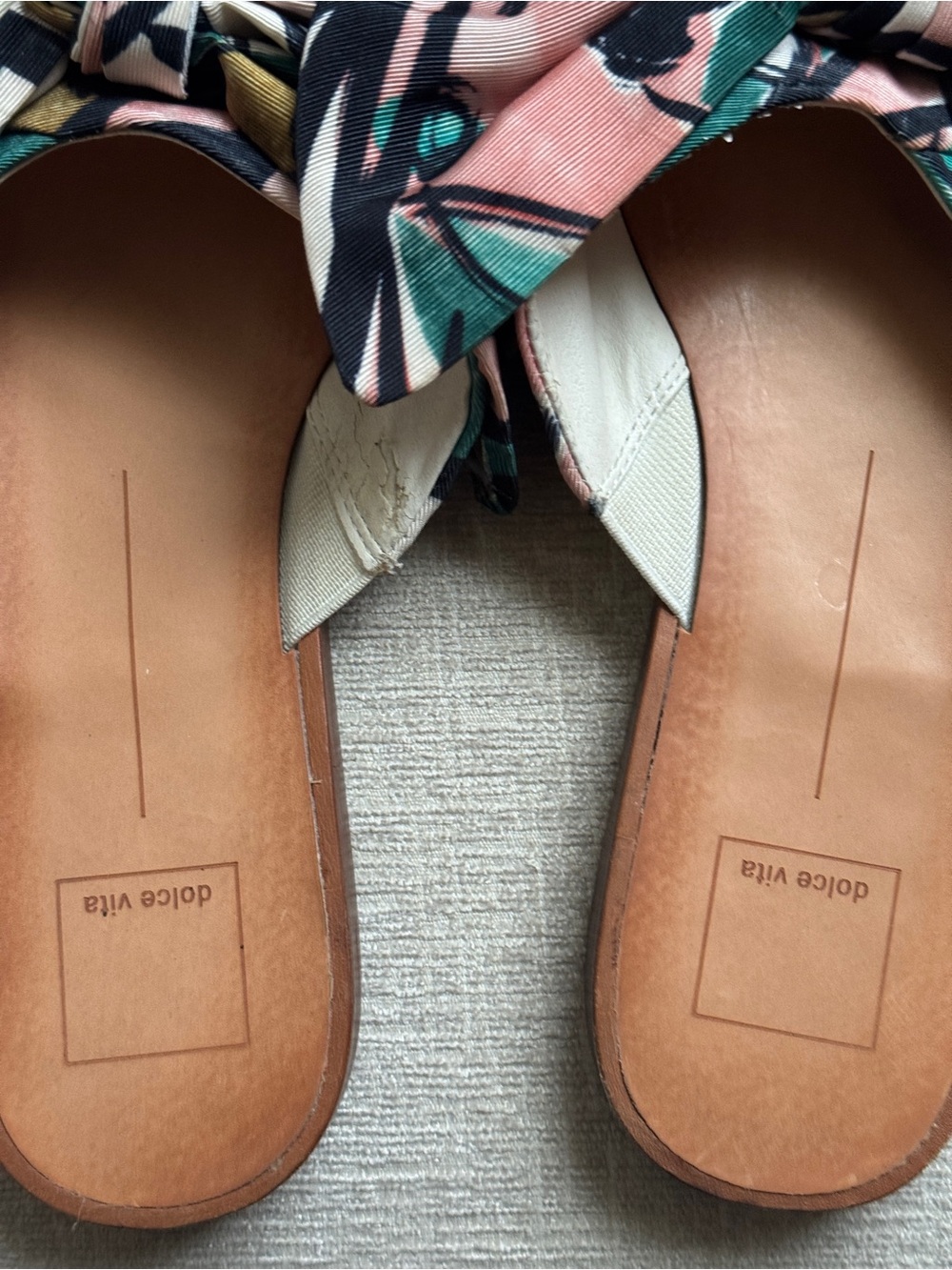 Dolce Vita Floral Print Knot Slide Sandals in Pink, Green and Black - Picture 2 of 3